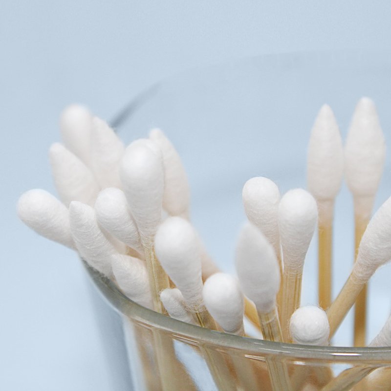 WOWOTEX Bamboo Cotton Swabs 2400 Count/4 Box, One Pointed Tip and One Rounded Tip, Biodegradable Cotton Buds with Organic Bamboo Sticks, for Ear Wax Removal, Draw the Eyeliner, Nail Polish Touch-ups