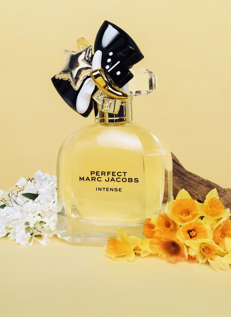 Marc Jacobs Perfect Intense Eau de Parfum 1.6 fl oz