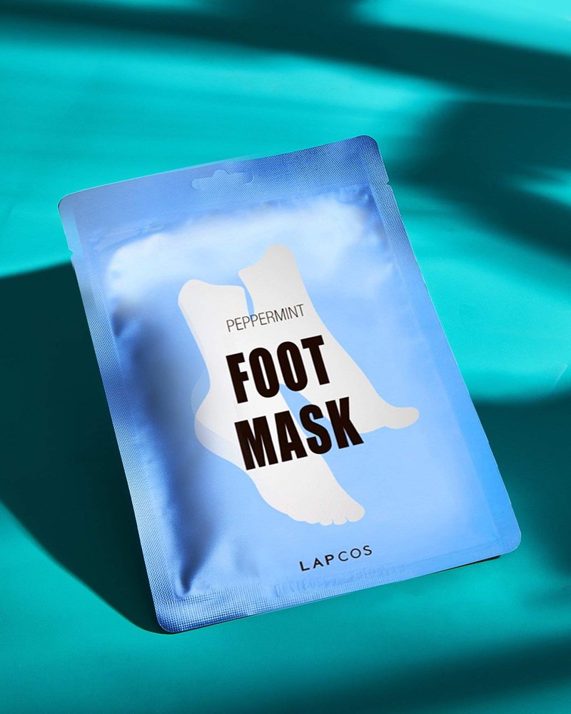 LAPCOS K Beauty Foot Mask, Moisturizing Spa Treatment with Peppermint and Lavender, Repair Dry Cracked Heels & Feet, Korean Beauty Favorite, 5-Pack