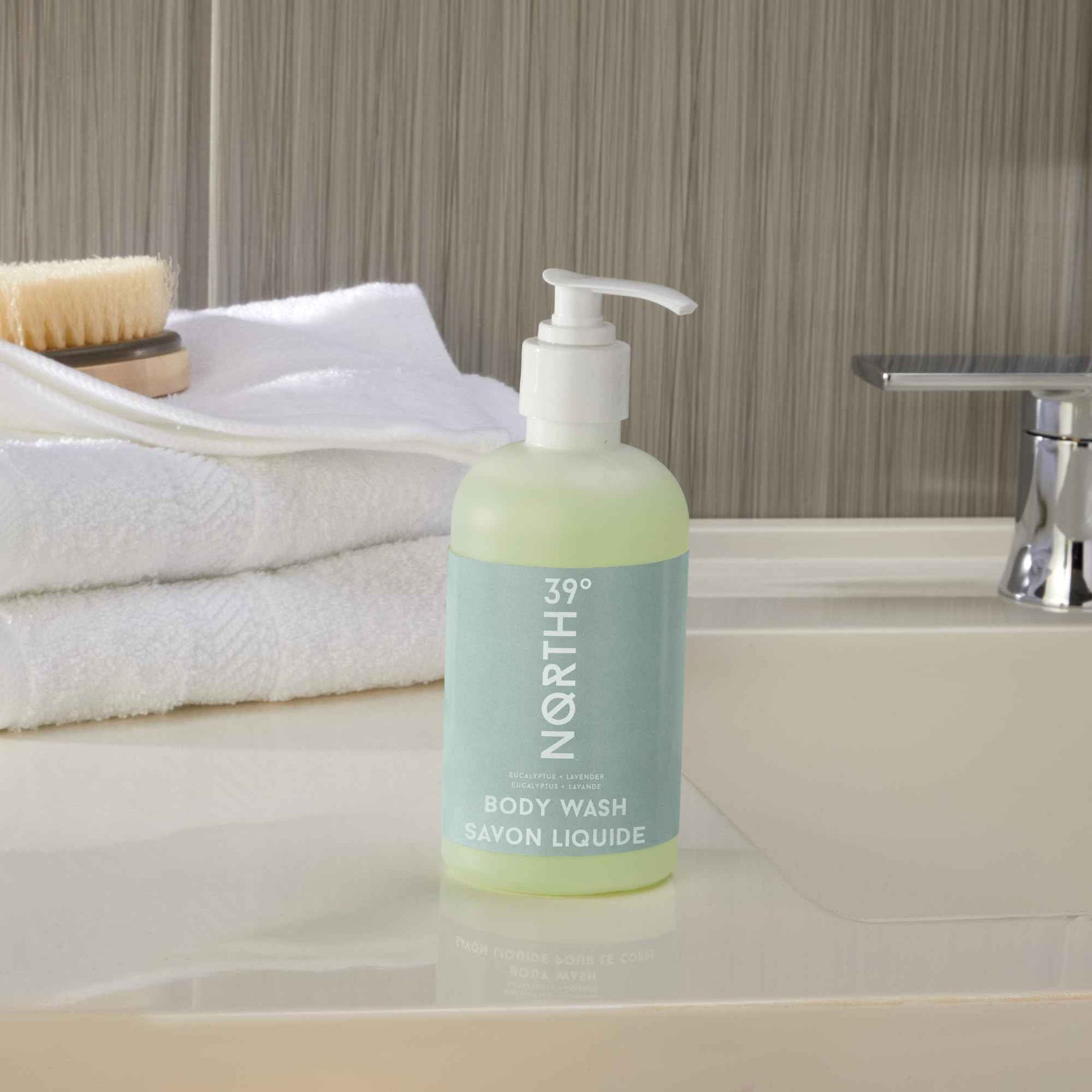 39° North Body Wash - Eucalyptus & Lavender Scent - Featured in Courtyard by Marriott and Residence Inn Hotels - Cleansing & Moisturizing - All Natural Body Wash - 8.5oz