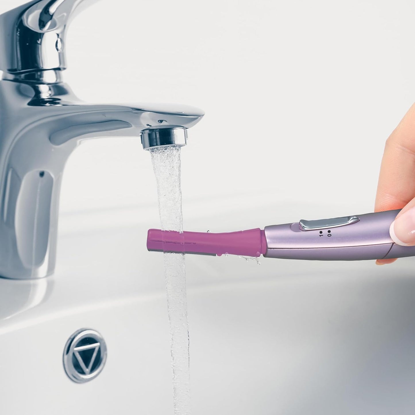 Panasonic Women's Facial Hair Remover - Eyebrow Trimmer with Pivoting Head & 2 Gentle Blades | Battery-Operated, Compact Design