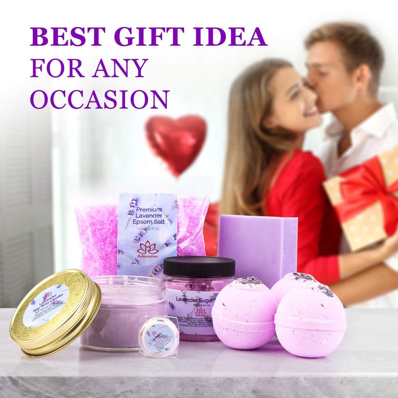 Organic Lavender Gift Basket - Spa Kit with Soy Wax Candle, Bath Bombs & Natural Oils | Perfect Gift for Women & Moms