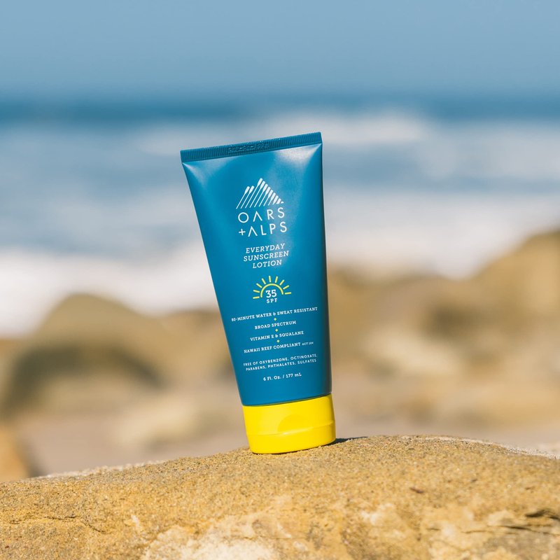 Oars + Alps Sunscreen Body Lotion for Everday Use, SPF 35 Body & Face Sunscreen Lotion, Infused with Aloe & Vitamin E, No White Residue, Water & Sweat Resistant, All Skin Types, Lightweight, 6oz, 2pk
