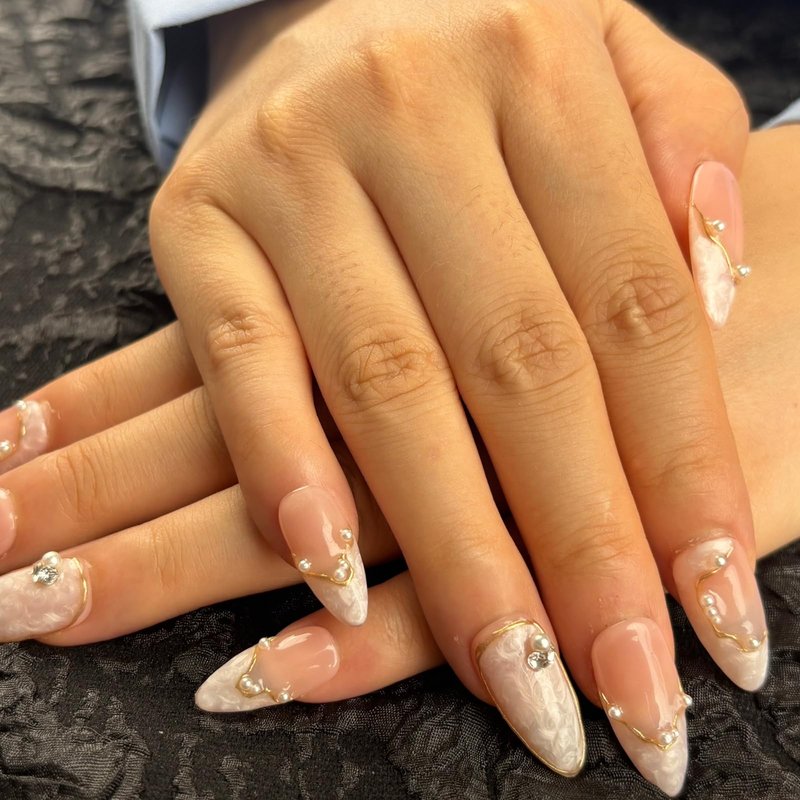 AKA Unicorn 10Pcs Handmade Press On Nails Short Almond,Nude Pink Acrylic Nails,Luxury Nail Press On with Charm Pearl Design for Wedding&Party Wear-True Love Design Concept