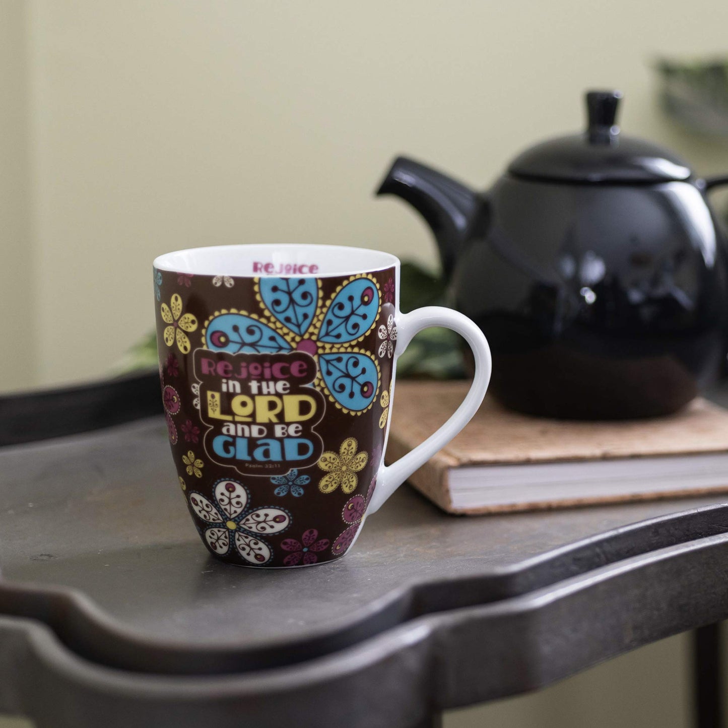 Divinity Boutique 22184 Boxed Mugs, Paisley Flowers, 12 ounce