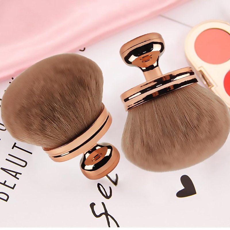 Extra Large Body Makeup Brush - Self Tanner Applicator for Even Blending | 74mm Wide-Headed Kabuki Brush with Drawstring Bag