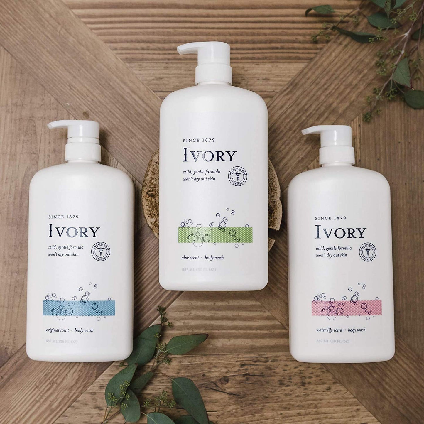 Ivory Body Wash - Ivory Clean Body Wash Pump Original with body pump. Ivory soap pamper yourself with this moisturizing body wash pump with 35 Fl. Oz. each with shower loofah (Pack of 2). (Water Lily)