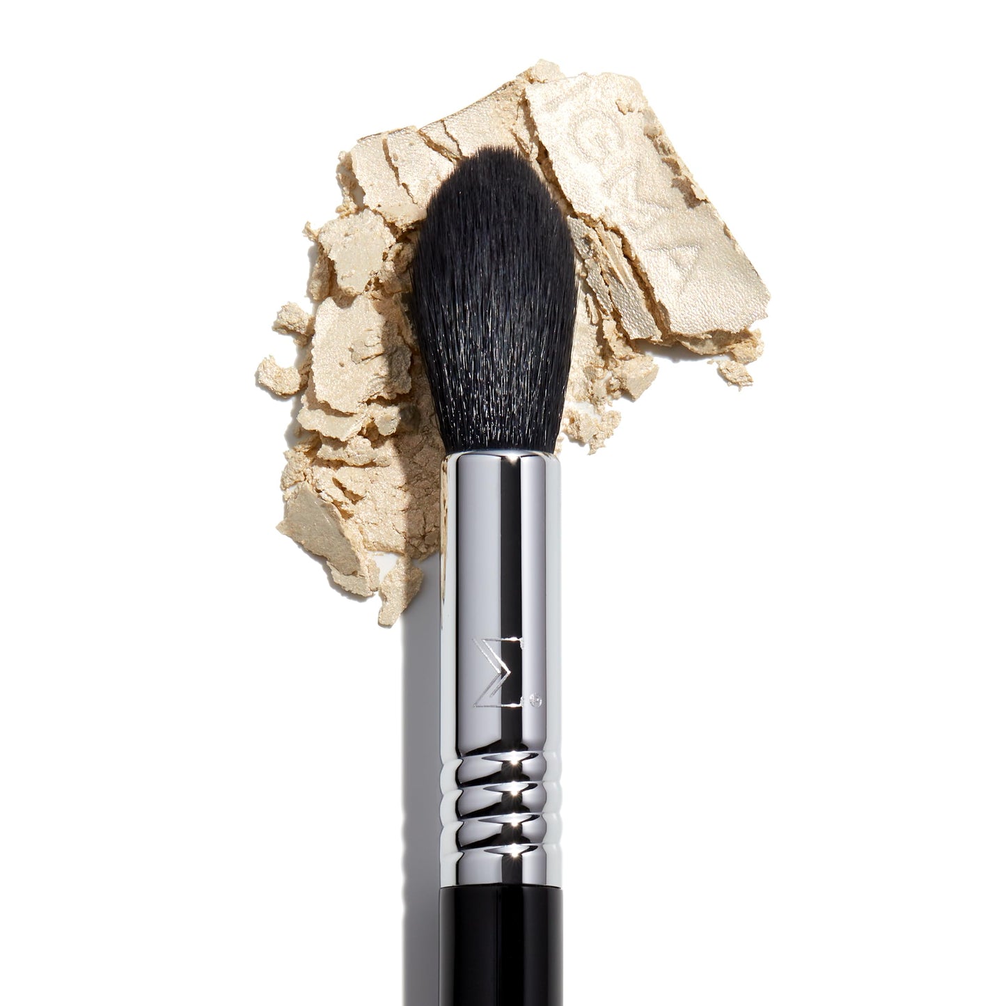 Sigma Beauty Professional F35 Tapered Highlighter synthetic Face Makeup Brush with SigmaTech® fibers for Highlighting and Contouring