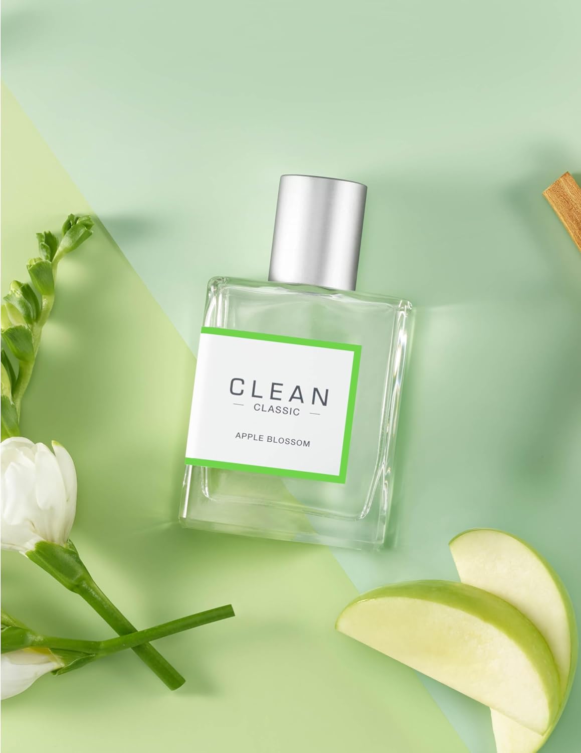 CLEAN CLASSIC Eau de Parfum - Layerable Everyday Perfume | Long-Lasting, Uplifting Fragrance, Vegan & Cruelty-Free
