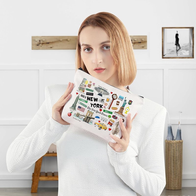 New York Cosmetic Bag - Zipper Pouch for Makeup & Travel | Souvenir Gift