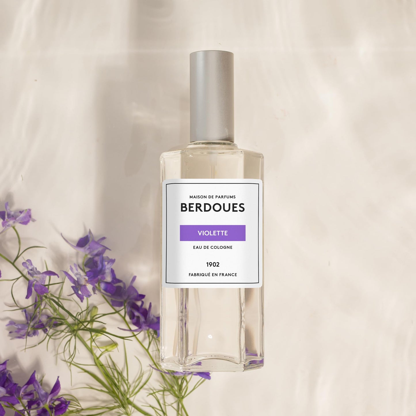 Berdoues 1902 Violet Eau de Cologne | Floral, Long Lasting Scent Made in France | Spray Fragrance for Men and Women with Violet, Lilac & Jasmine| Luxury Unisex Perfume 4.2 Fl Oz