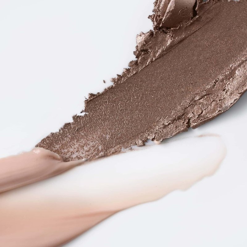 Eyeshadow Primer - Sheer, Weightless Formula to Intensify Color & Extend Wear | Julep