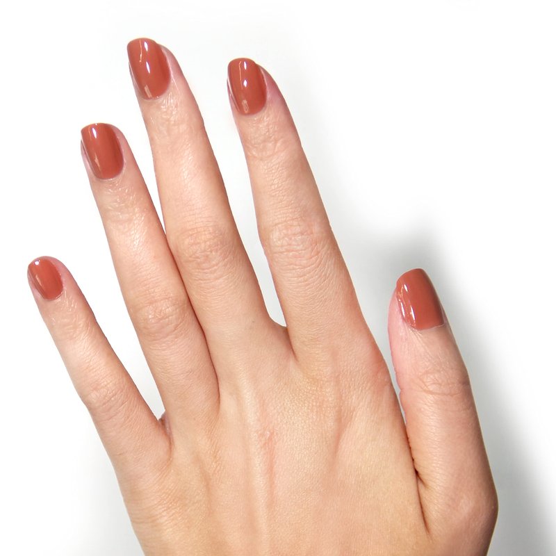 LONDONTOWN Lakur Nail Polish – Nude & Brown Shades, Pecan Pie, 0.4 Fl Oz, Long-Lasting, Streak-Free, Chip-Resistant | 21+ Free Non-Toxic Vegan Nail Color, Strengthens & Hydrates Nails