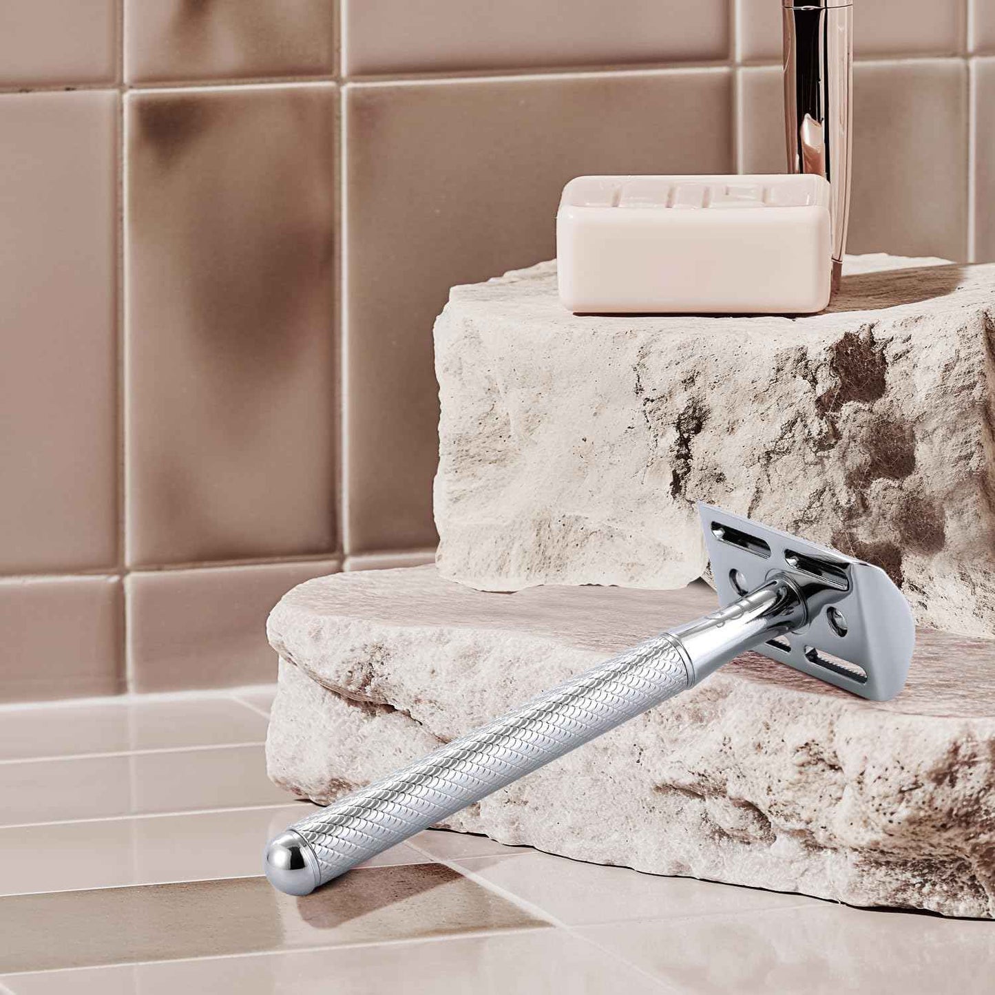 TGS Double Edge Safety Razor with 10 Razor Blades Refill, Single Blade Razor for Men Women, Zero Waste Reusable Eco-Friendly Metal Razor for Closed Smooth Shave - Chrome