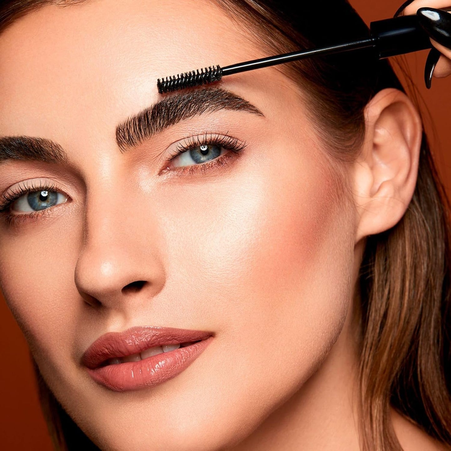 Eyebrow Gel - Transparent Fluid for Precise Definition & Shape - Easy Application, No Residue - 0.27 oz