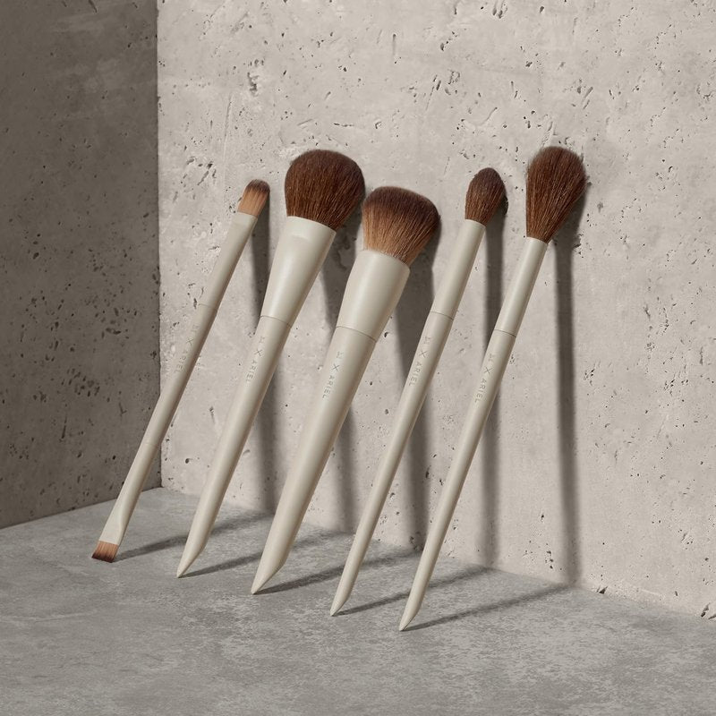 Morphe x Ariel Sunkissed Skin Duo - Makeup Brush Set Including A24 Signature Foundation & A58 Cream Contour Brushes - Professional Makeup Tools for Flawless Blending & Sculpting (2 Piece Set)