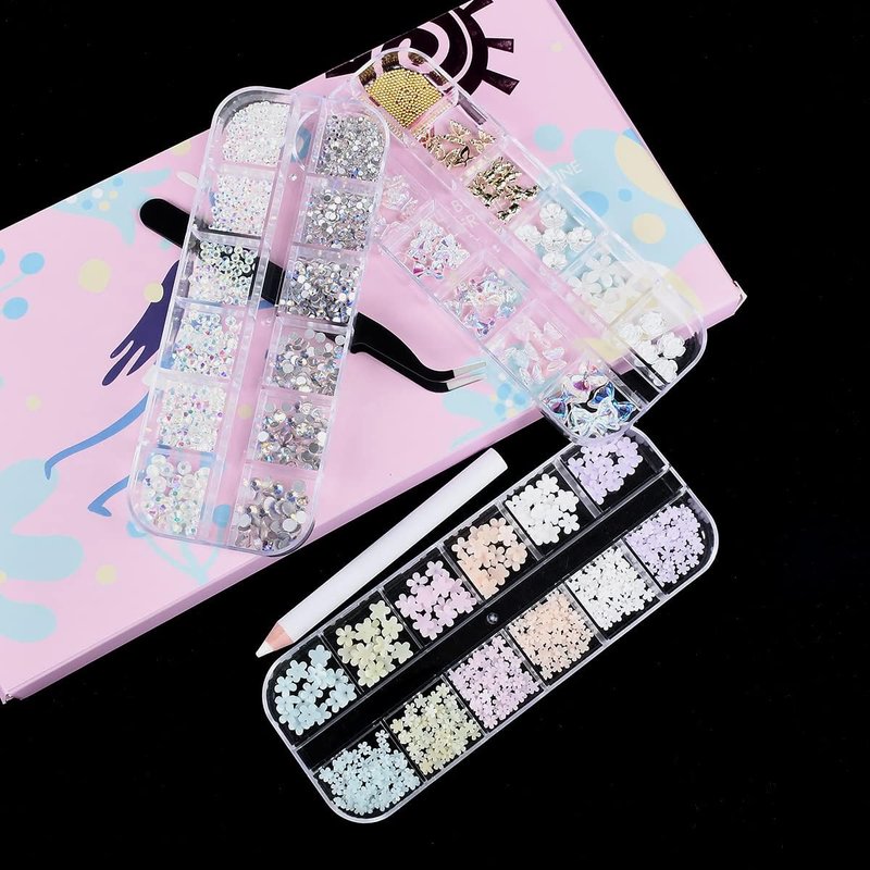 3D Flowers Nail Art Charms Kit - 400Pcs Acrylic Flowers & 1500Pcs AB Rhinestones | 200Pcs Butterflies & Bows for Creative Nail Designs