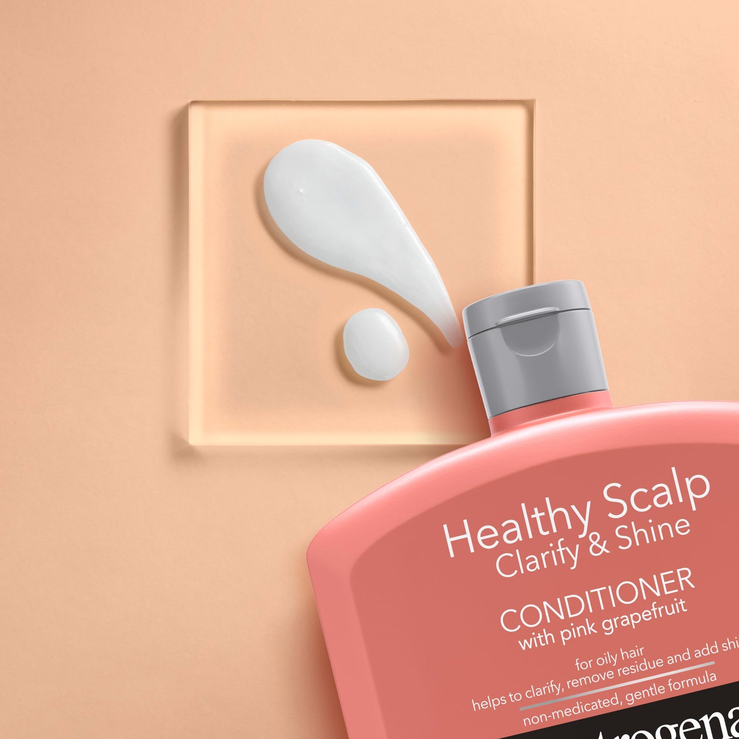Neutrogena Exfoliating Healthy Scalp Clarify & Shine Conditioner for Oily Hair and Scalp, Anti-Residue Conditioner with Pink Grapefruit, Paraben & Phthalate-Free, Color-Safe, 12 Fl Oz