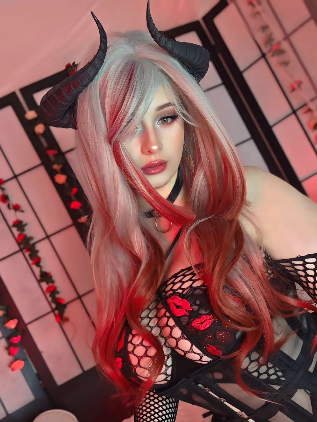 KORURACLUB gradient Wigs cosplay Wig pink and lolita wigs anime wig halloween Wigs for women (No accessories included) (Crimson Silver Glow)
