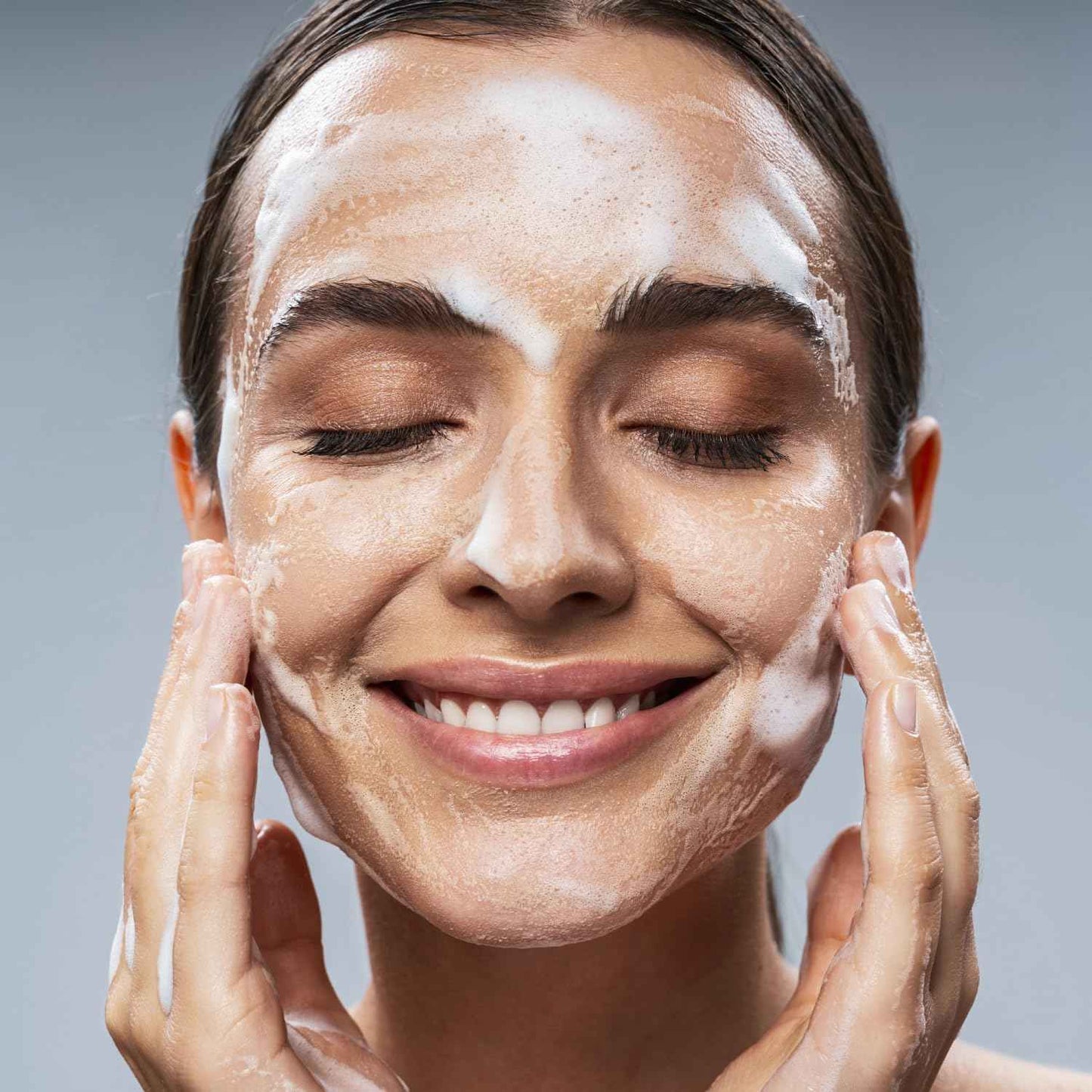 Volcano Face Foam Cleanser 150ml – Foaming Face Cleanser for Deep Cleansing & Hydrating with Olive Oil & Botanical Extracts – Face Wash Foam Removes Makeup, Dirt & Excess Oil