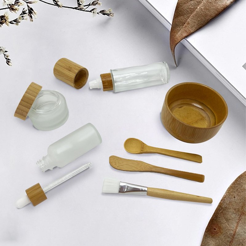 BEECO GIF2U Face Mask Mixing Bowl Set Bamboo,8 Pcs Diy Facemask Mixing Tool Kit With Facial Mask Bowl,Spatula,Spoon,Brush,Empty Refilable Lotion Pump Bottle,Cream Jar and Dropper Bottle and Tray