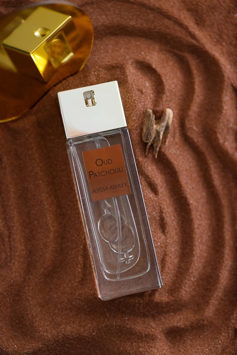 Alyssa Ashley Oud Patchouli Perfume for Women - Elegant Floral & Spicy Fragrance | 1.7 oz EDP Spray