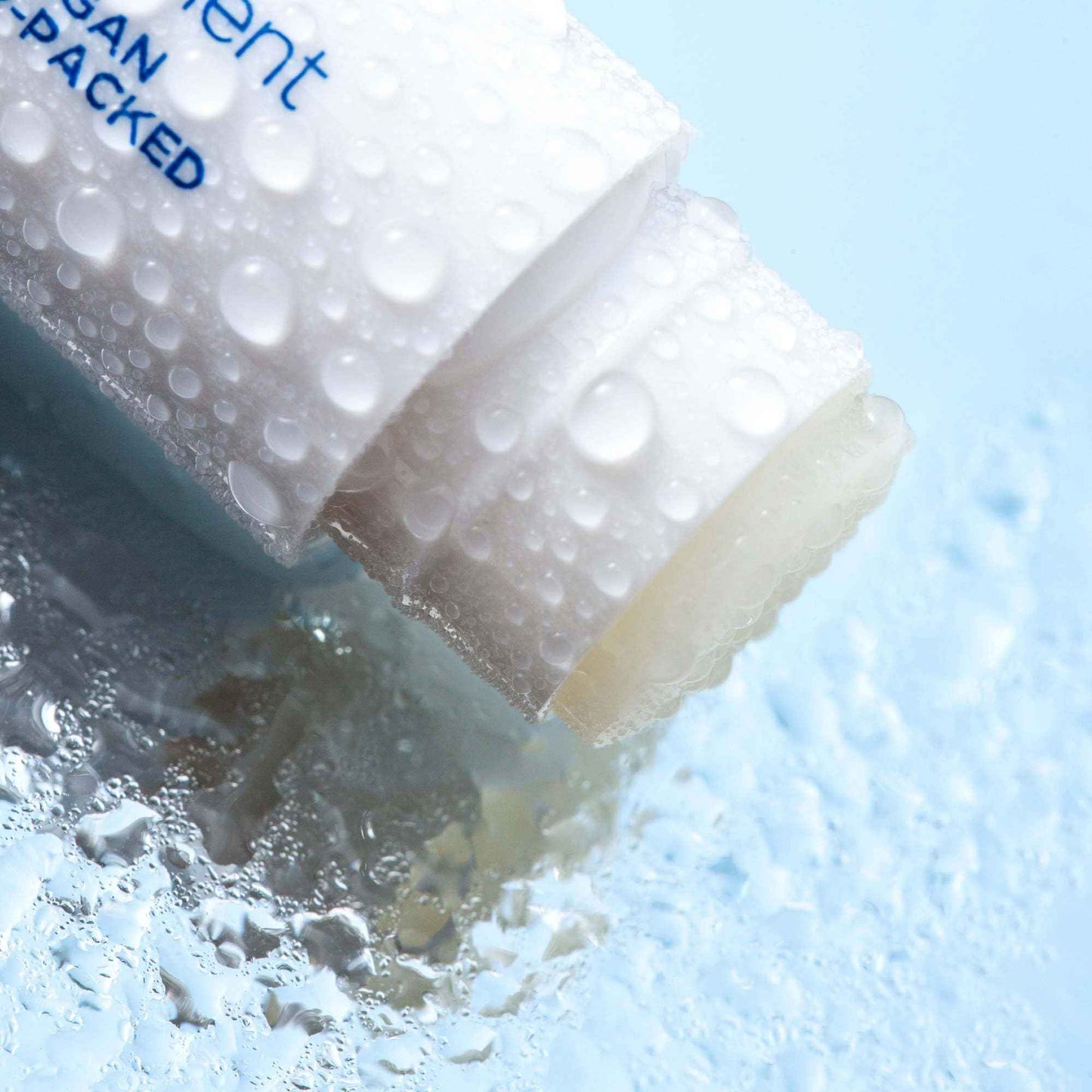 M-61 Hydraboost Lip Treatment - Hydrating and smoothing vegan lip treatment with a power-packed peptide, vitamin B5 & aloe.