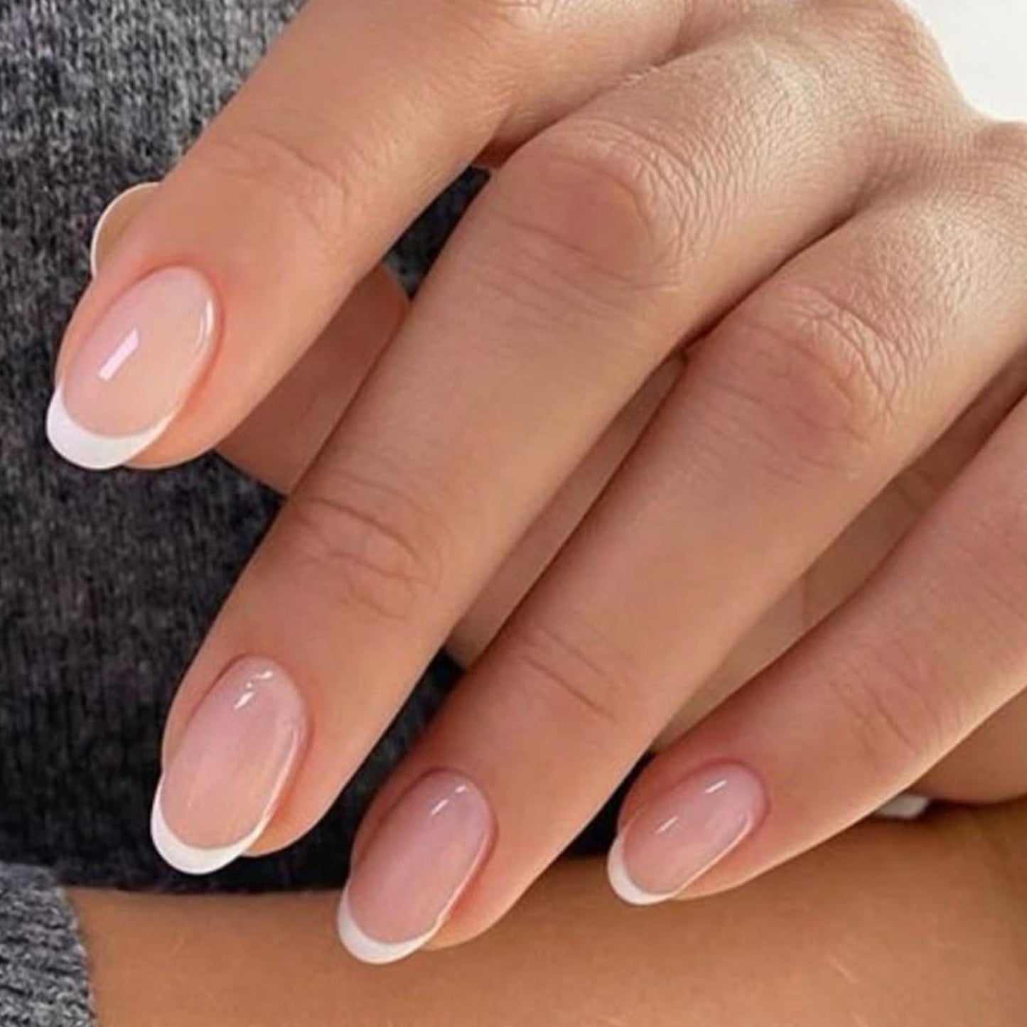 modelones French Tip Press On Nails, Short Oval Fake Nails Press Ons with Nail Glue, Adhesive Tabs, Nail File, Prep Pad, Manicure Stick, 32Pcs 16 Sizes, Nude, Summer Women Girl Gift