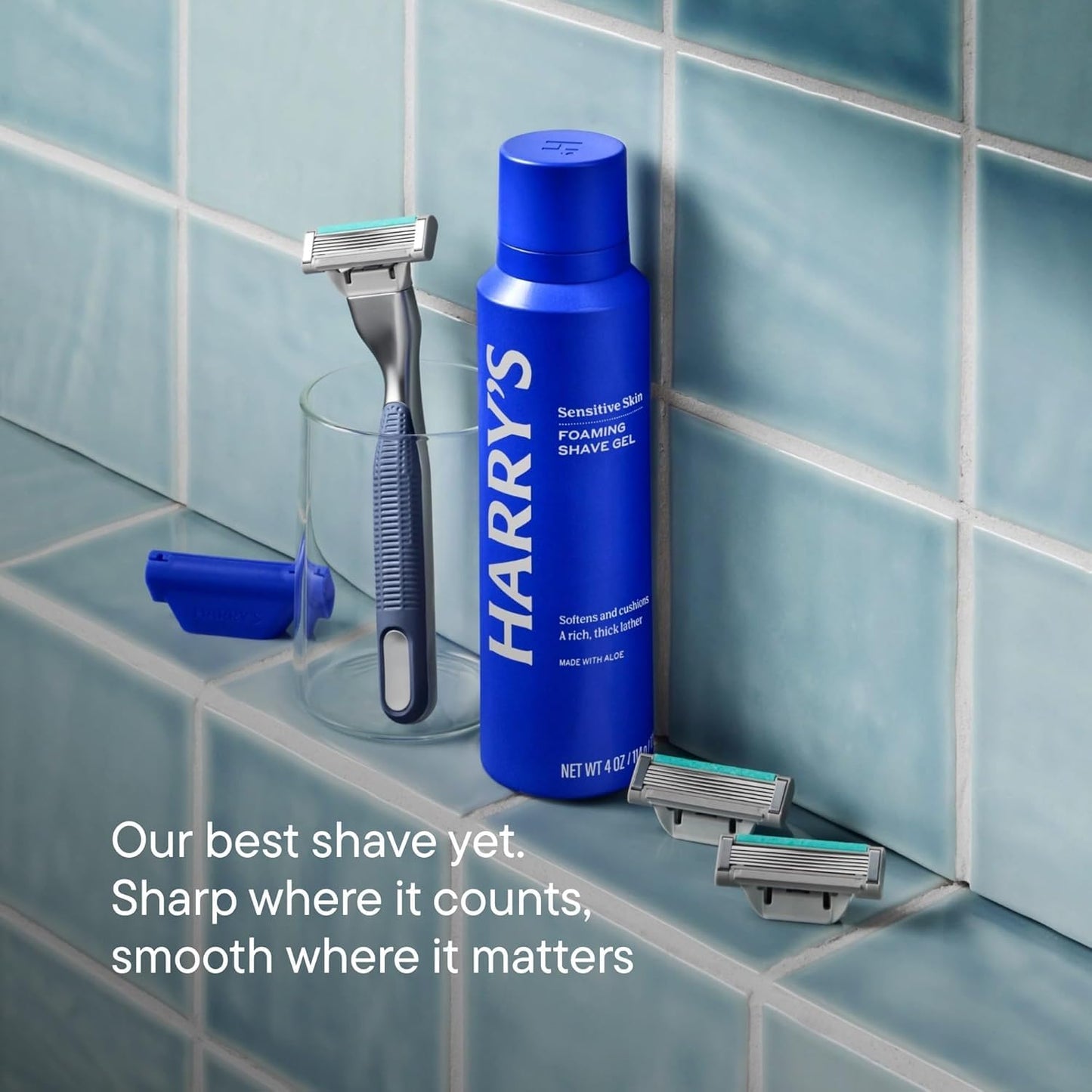 Harry's Plus Shaving Kit for Men - Premium Handle, 5 Razor Blade Cartridges, 2 oz Foaming Shave Gel, and Travel Blade Cover - TSA Approved Travel Essentials - Advanced Pivoting System - Onyx