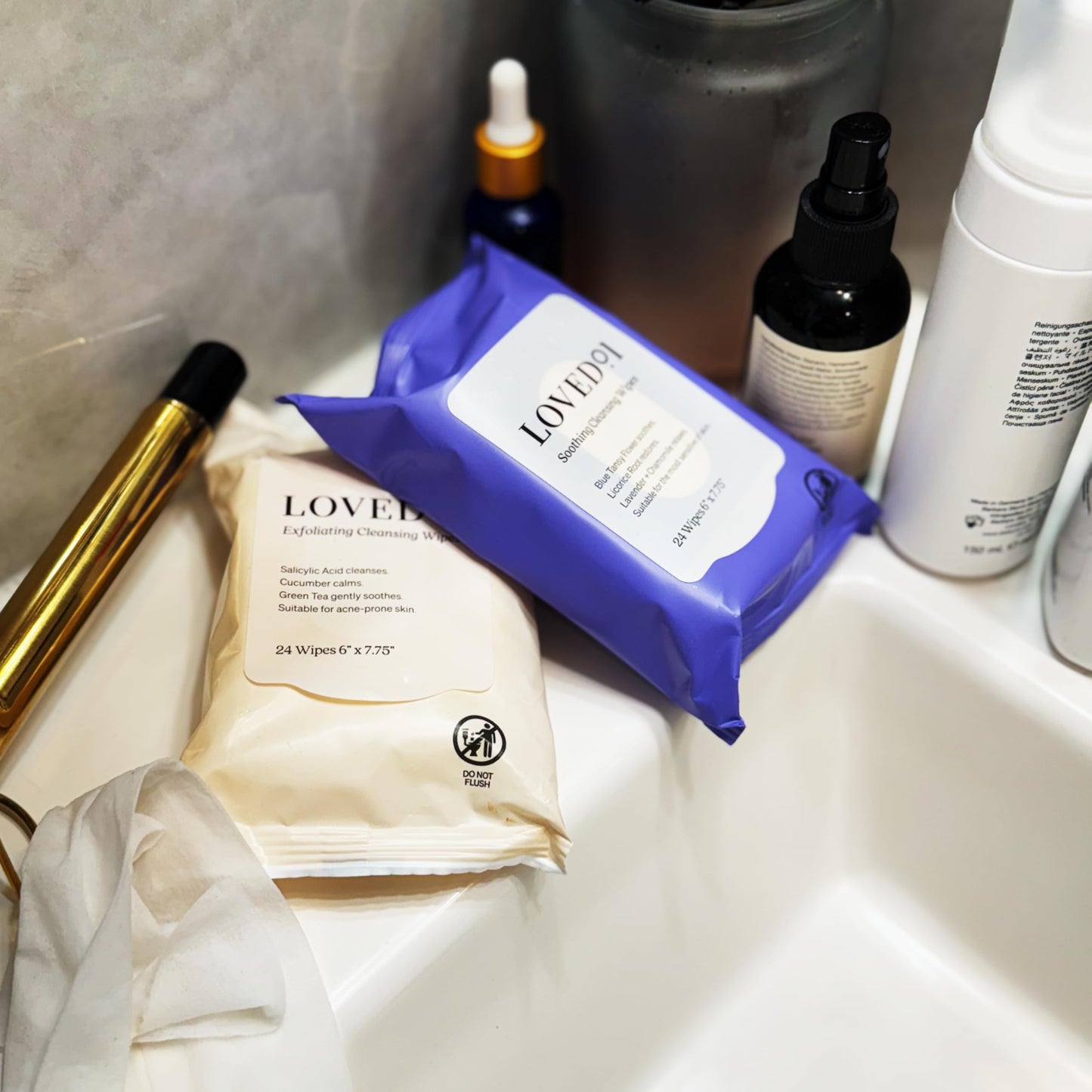 Loved01 Face & Body Cleansing Wipes, John Legend Skincare, Oil Free, No Rinse, Green Tea Extract, Blemish Prone Skin, Lavender Scent, On the Go, Vegan & Cruelty-Free, 24 Wipes