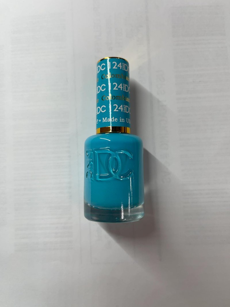 DND DC Gel Polish Set, Blue Collection, UV/LED Gel Polish and Air Dry Nail Lacquer, Matching Chip-Free Polish Duo, 124 Columbian Blue, 0.5 Fl Oz