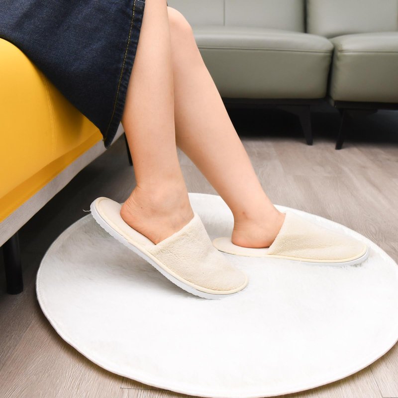 AQUEENLY House Slippers for Guests, Washable Spa Slippers Disposable Slippers for Guests, Hotel Slippers Guest Slippers for Shoeless Home, Non Slip Indoor Slippers Home Slippers for Women Men (12 Pack, US Footwear Size System, Adult, Women, Numeric Range,