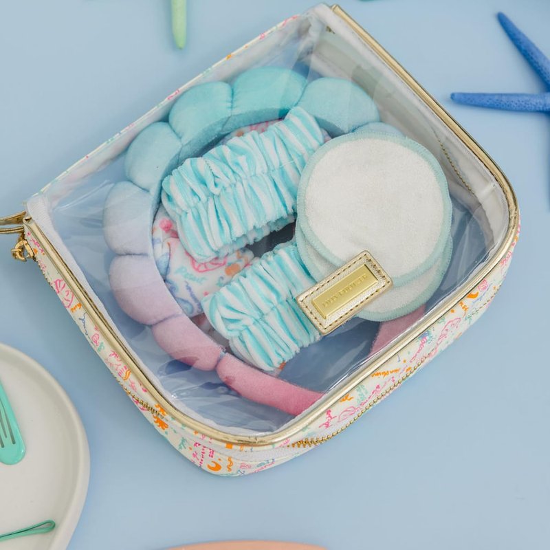 Lilly Pulitzer Spa Gift Set for Women - Self Care Kit with Headband, Face Wash Pads & Scrunchie | Summer Serenade