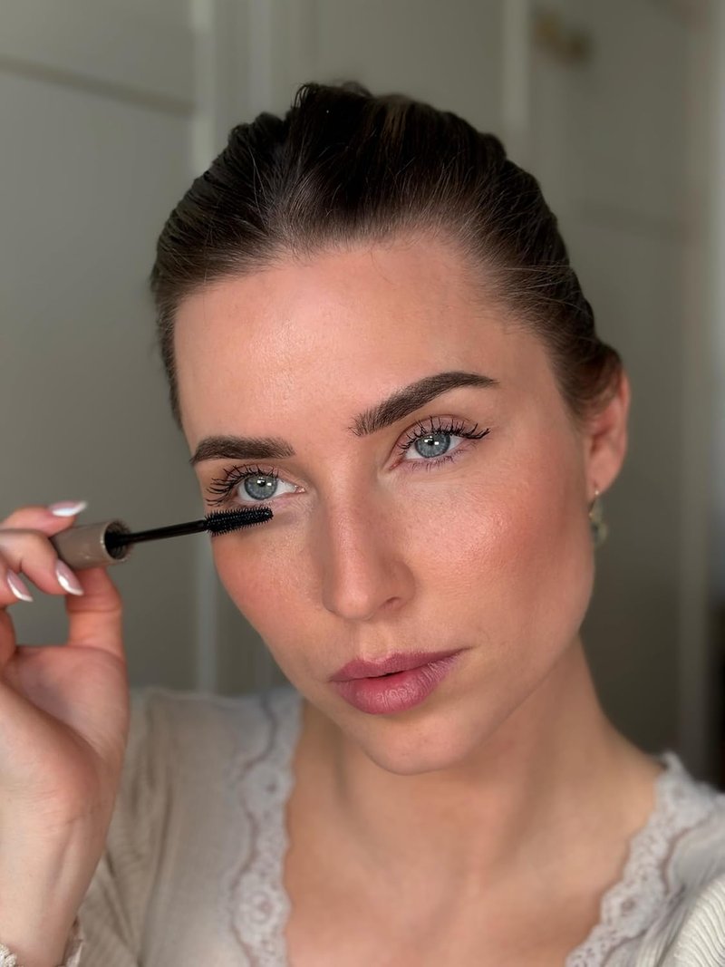 Scandinavia Hypoallergenic Mascara for Sensitive Eyes - Black | Smudge-Proof, Sweat-Resistant, Vegan, Lengthening & Volumizing