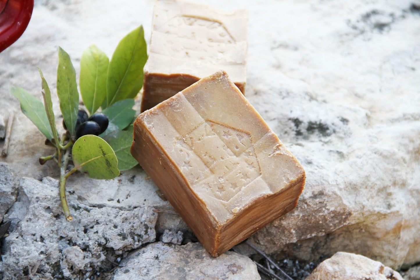 Natural Aleppo Soap 3-Pack - Handmade Organic Bars, 25% Laurel Oil & 75% Olive Oil, 190g Each - Premium Natural Skincare for All Skin Types (Pack Of 3 Soap)
