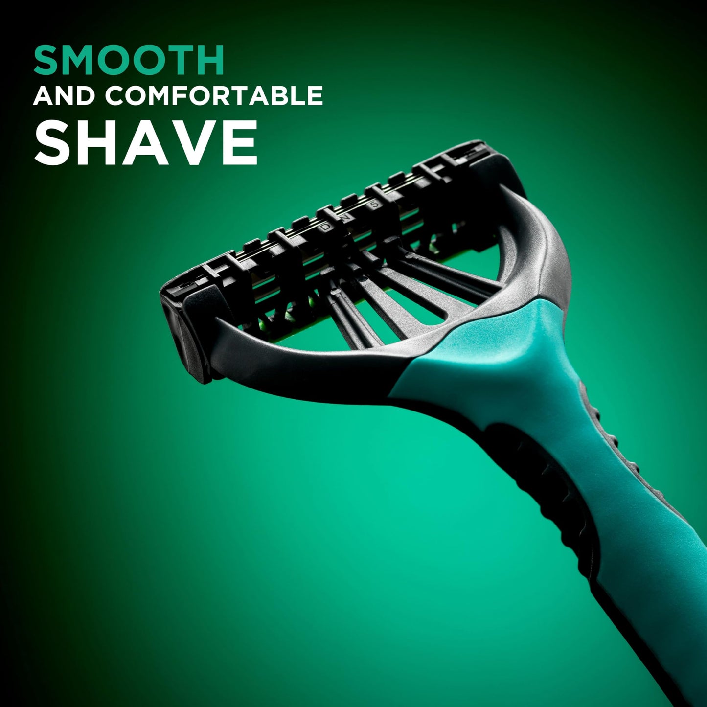 Wilkinson Sword Xtreme 3 Sensitive, Pack of 8 + 4 Disposable Razors with a Lubricating Band of Vitamin E and Aloe Vera, Optimal for Facial Care and Softness