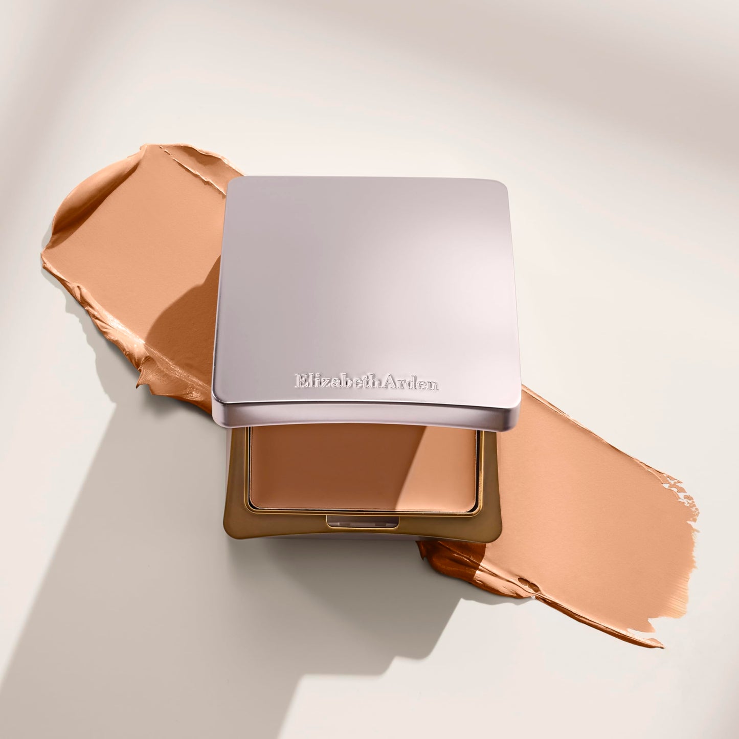 Elizabeth Arden Flawless Finish Sponge-On Cream Foundation, Beige