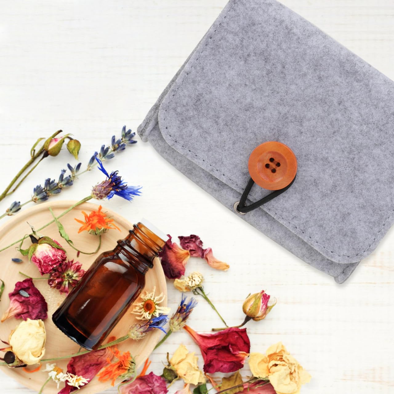 FOMIYES Essential Oil Travel Case 6-Pack Felt Non-woven Fabric Essential Oil Portable Organizer Pouch Travel Carrying Case for Essential Oils, Perfume, Lipstick, Lip Balm