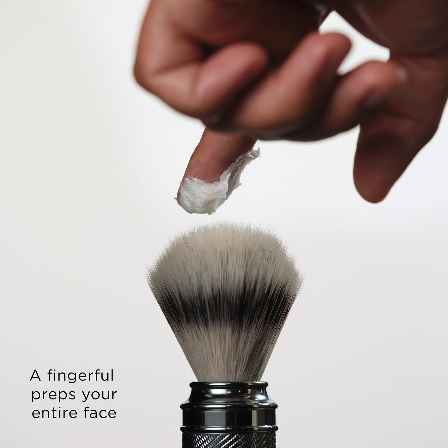 The Art of Shaving Sandalwood Shaving Cream for Men – Protects Against Irritation and Razor Burn – Hydrates and Nourishes Dry Skin – Clinically Tested for Sensitive Skin – Classic 5 oz + 2.5 oz Travel