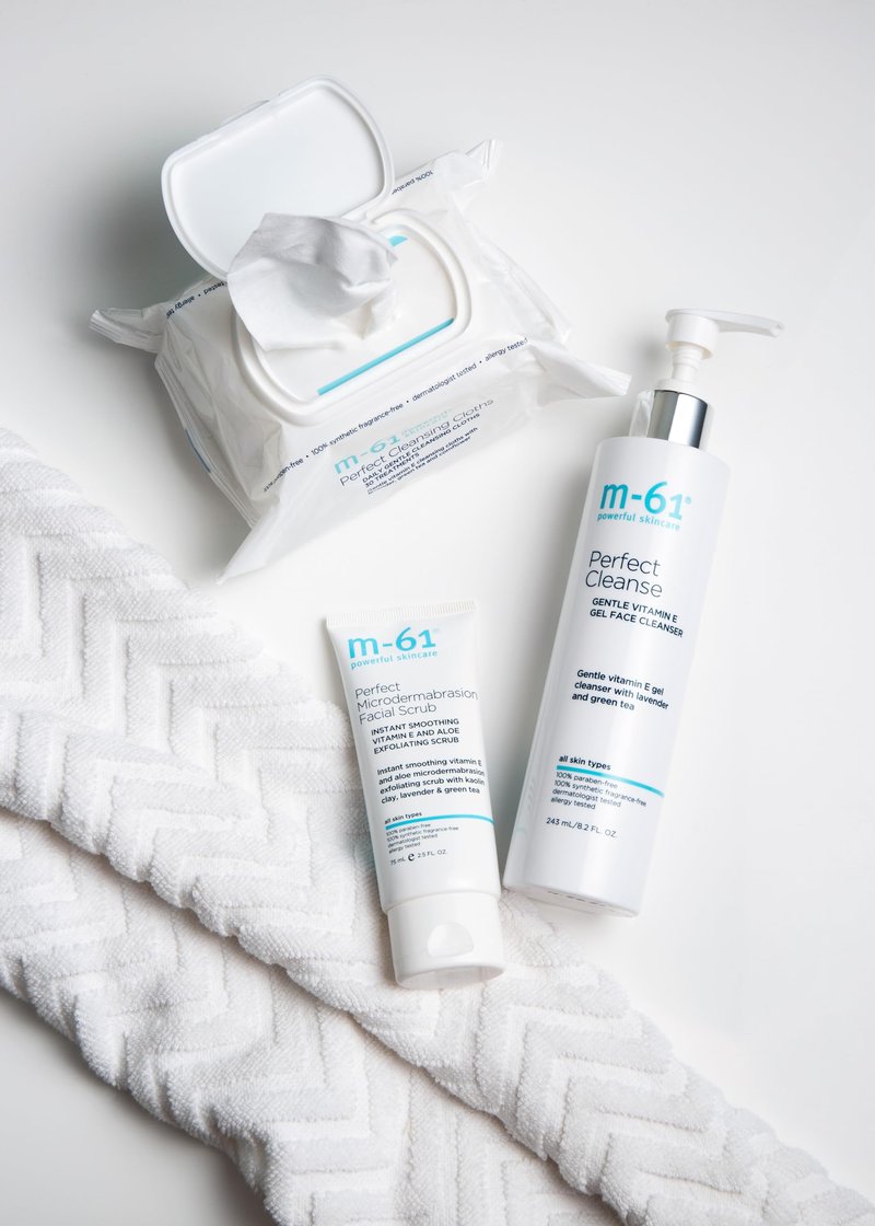 m-61 Perfect Cleansing Cloths | Ultra-Soft, Gentle Cleansing Cloths With Vitamin E, Lavender, Green Tea - 30 Cloths