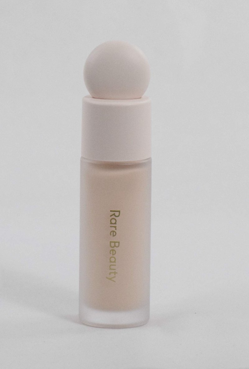 Rare Beauty by Selena Gomez Liquid Touch Brightening Concealer 120C