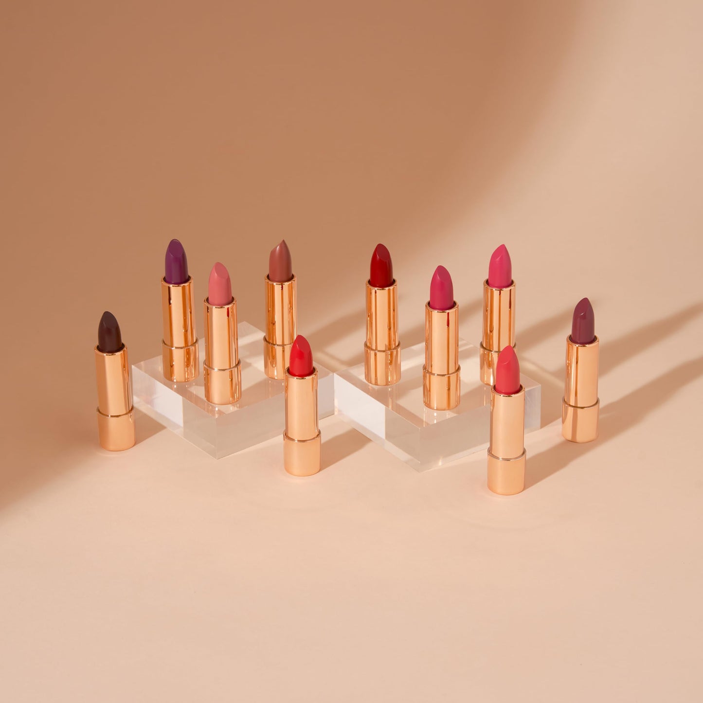 YENSA Vibrant Silk Hydrating Lip Stick - Long Lasting Lipstick with Hyaluronic Acid, Vitamin E & Super Oils - High Pigment Color & Semi Glossy Finish - Moisturizing Formula - Free Spirit (0.12 oz)