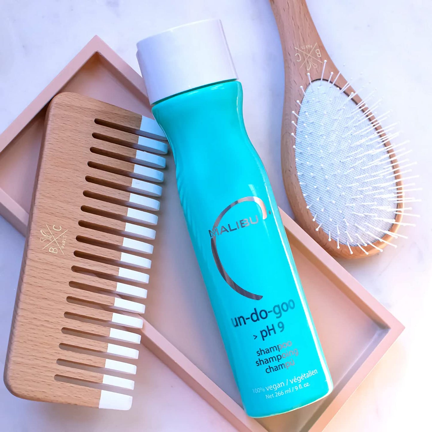 Malibu C Un-Do-Goo Clarifying Shampoo - Removes Product Build Up and Resins from Hair - Shine Restoring, Sulfate-Free Cleanser (12 Packets)