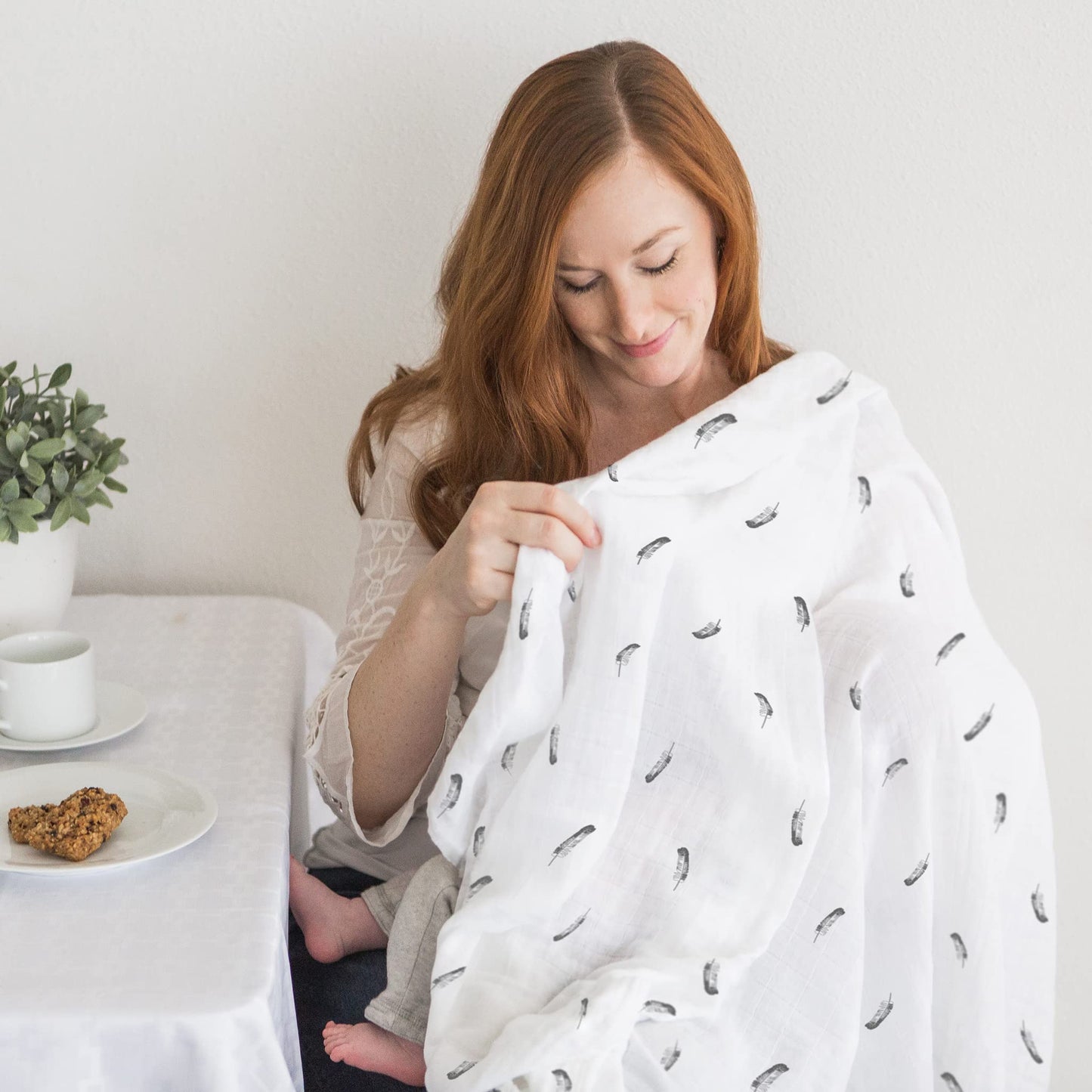 Amazing Baby Muslin Swaddle Blanket, Premium Cotton, Little Feather, Gray & Soft Black
