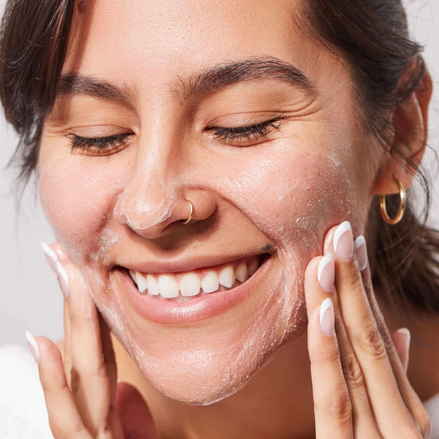m-61 PowerGlow Pro+ Cleanse - Deep Cleansing Exfoliating Face Wash | Complex of AHAs & BHAs | Milky Gel Texture With Jojoba Beads | Sulfate Free | Derm & Allergy Tested | Made in USA - 4 Fl. Oz