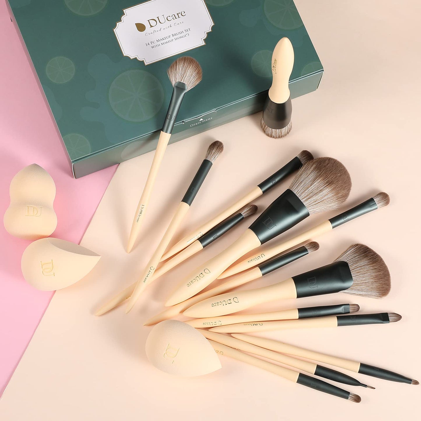 DUcare Makeup Brushes 14Pcs with 3Pcs Makeup Spong & Cosmetic Bag &Eyelash Comb