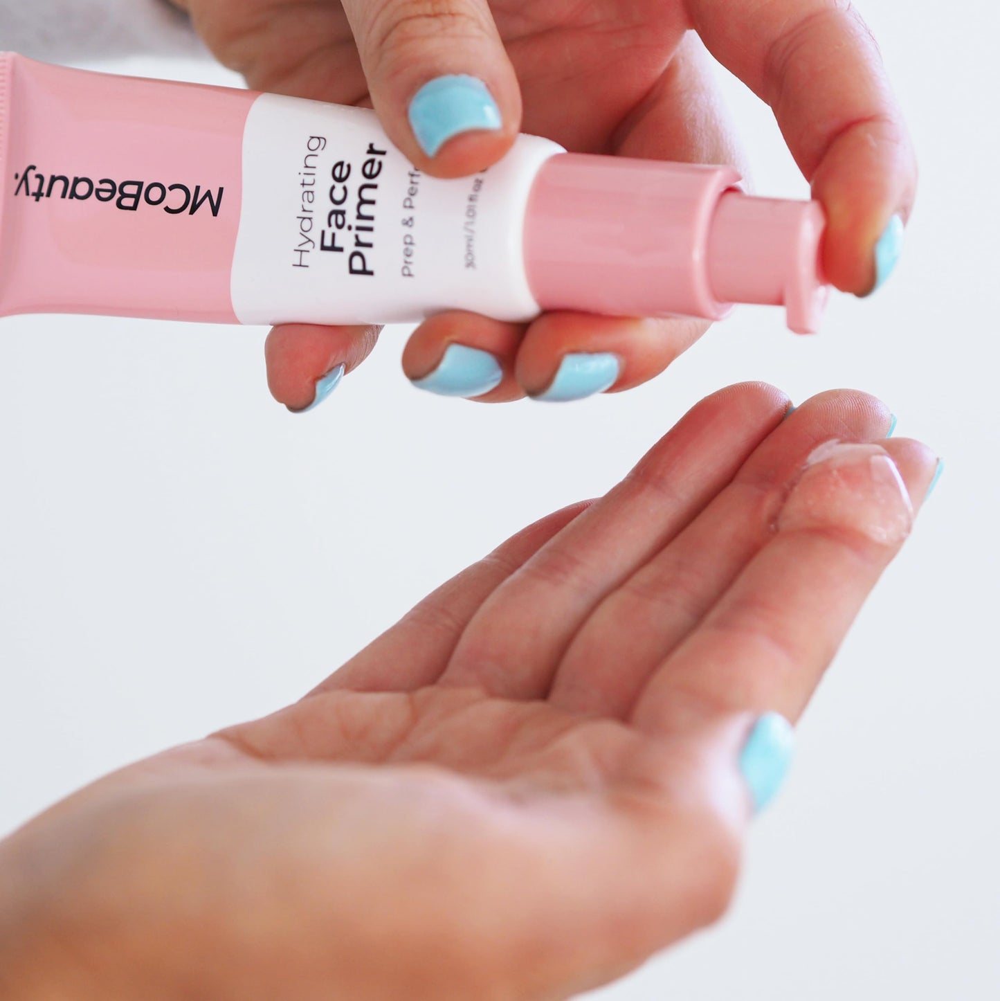 MCoBeauty Hydrating Primer Makeup, Water-Based Oil-Free Gel Primer