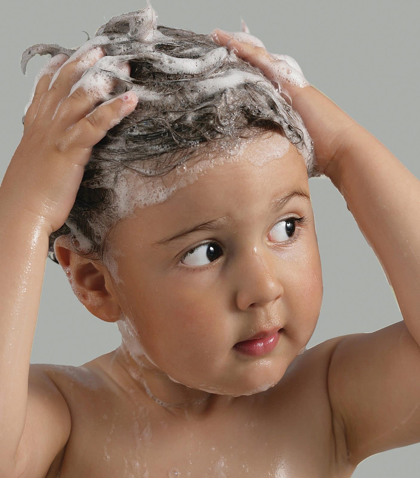 Paul Mitchell Baby Don’t Cry Tear-Free Shampoo, Cleanses + Softens Hair, For Children of All Ages, 33.8 fl oz