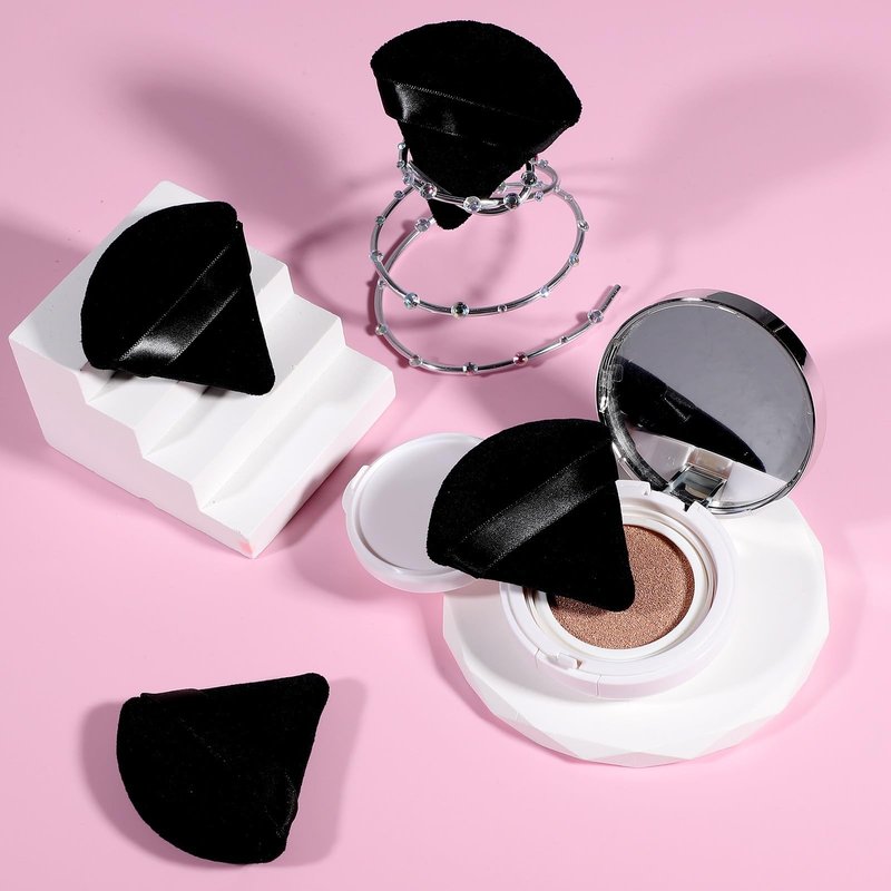 Pimoys 6 Pcs Powder Puff, Face Soft Triangle Makeup Puff Velour Makeup Sponge for Loose Powder (Black)