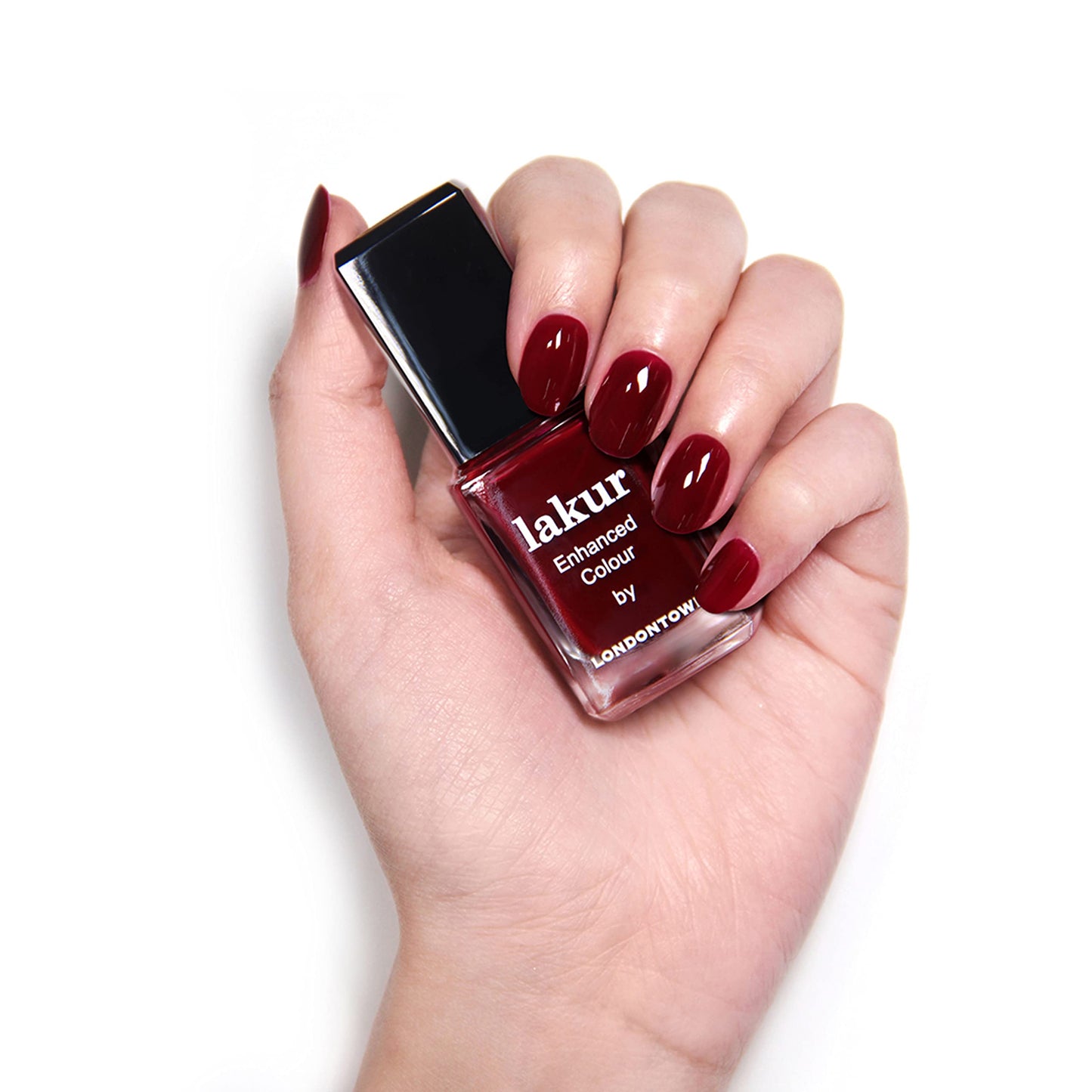 LONDONTOWN Lakur Nail Polish – Red, Lady Luck, 0.4 Fl Oz, Long-Lasting, Streak-Free, Chip-Resistant | 21+ Free Non-Toxic Vegan Nail Color, Strengthens & Hydrates Nails